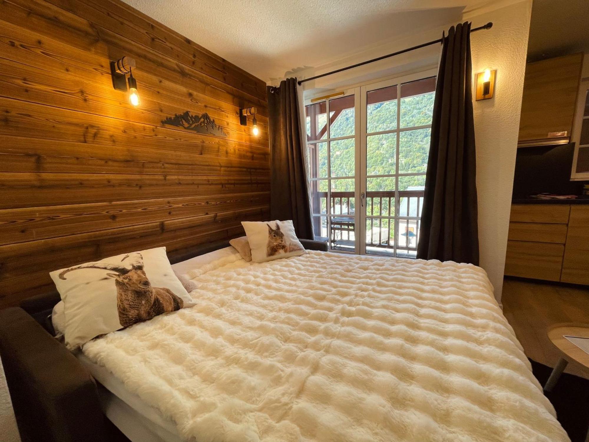 "La Cle Doree" Appartement Balcon Ensoleille Vue Montagne Wifi Cauterets Eksteriør billede